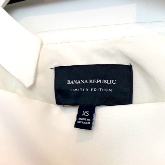 Banana Republic Limited Edition Lacy Tank - Picture 4 of 5